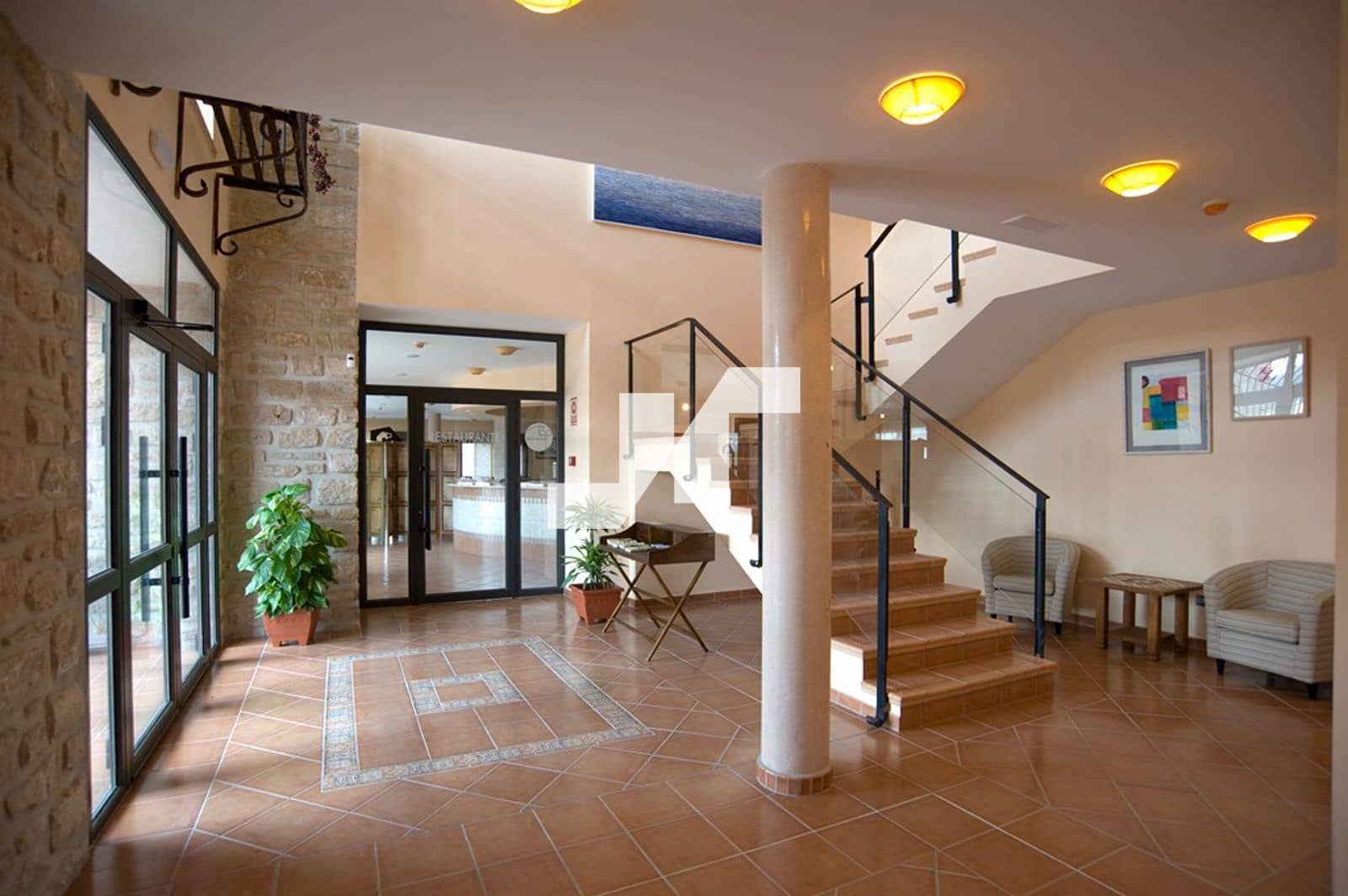 10 soverom Restaurant/Bar til salgs i Orea med svømmebasseng - € 2 000 000 (Ref: 9778777)