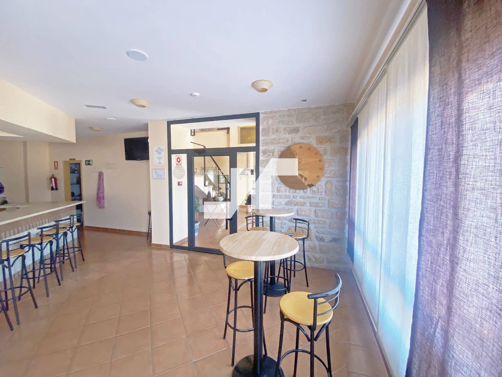 10 soverom Restaurant/Bar til salgs i Orea med svømmebasseng - € 2 000 000 (Ref: 9778777)