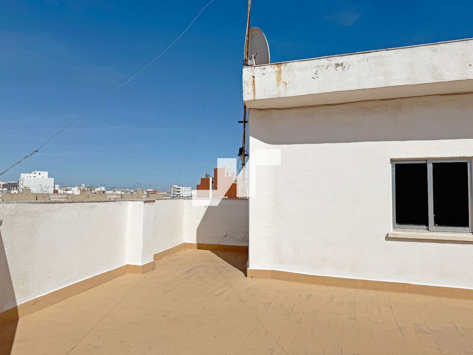 8 slaapkamer Restaurant/bar te koop in Burriana / Borriana - € 380.000 (Ref: 9790016)