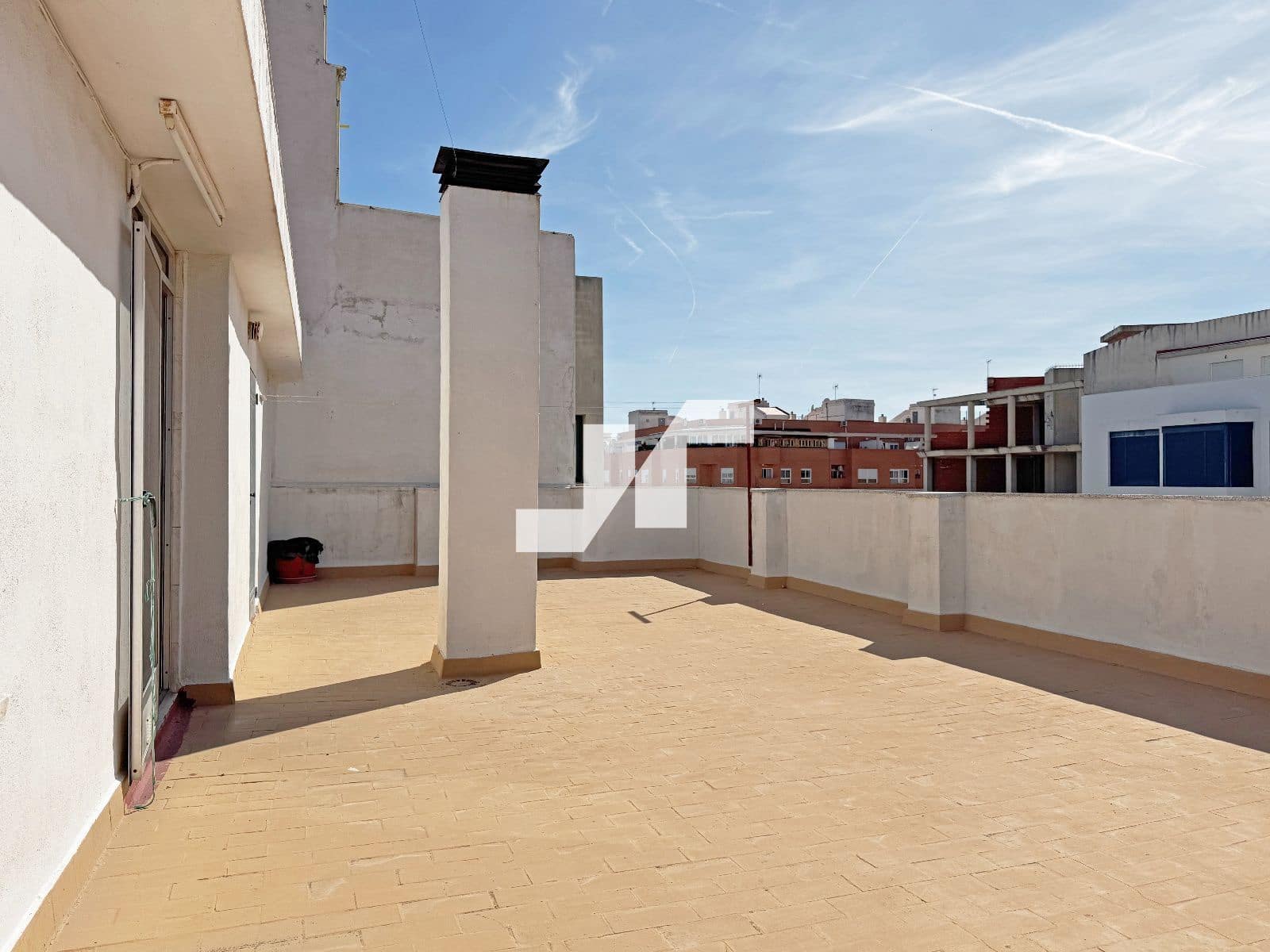 8 slaapkamer Restaurant/bar te koop in Burriana / Borriana - € 380.000 (Ref: 9790016)