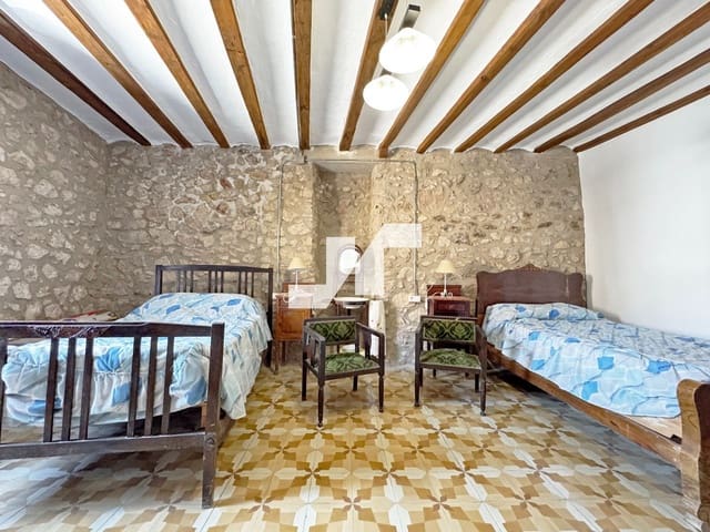 5 soverom Villa til salgs i Vistabella del Maestrat med garasje - € 285 000 (Ref: 9795412)