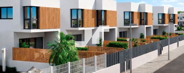 3 soveværelse Byhus til salg i Moncofa med swimmingpool garage - € 440.000 (Ref: 9796896)