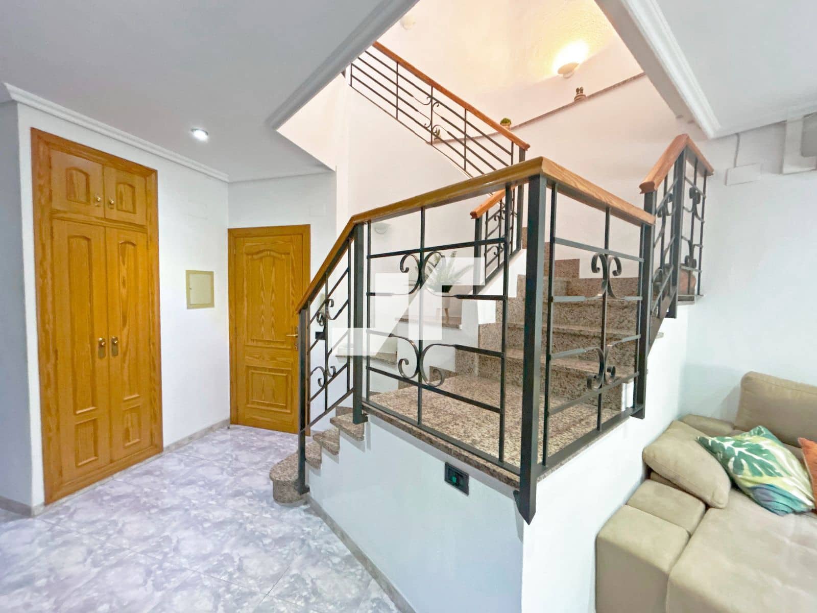 4 makuuhuone Huvila myytävänä paikassa Almassora / Almazora - 230 000 € (Ref: 9805884)