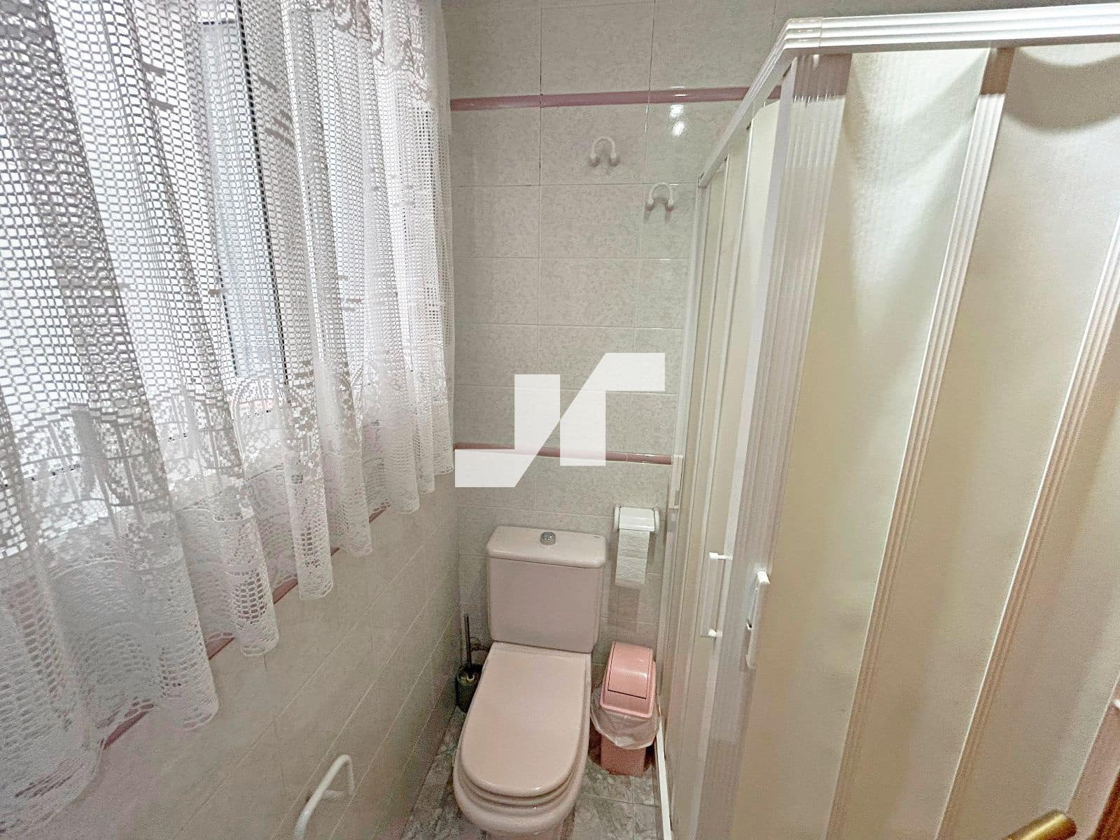 4 makuuhuone Huvila myytävänä paikassa Almassora / Almazora - 230 000 € (Ref: 9805884)