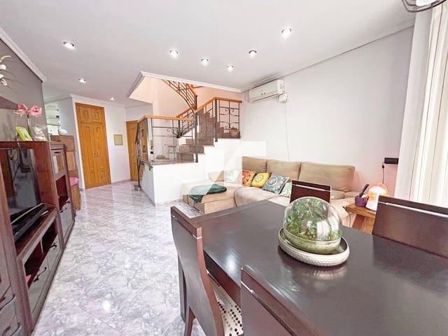 4 makuuhuone Huvila myytävänä paikassa Almassora / Almazora - 230 000 € (Ref: 9805884)