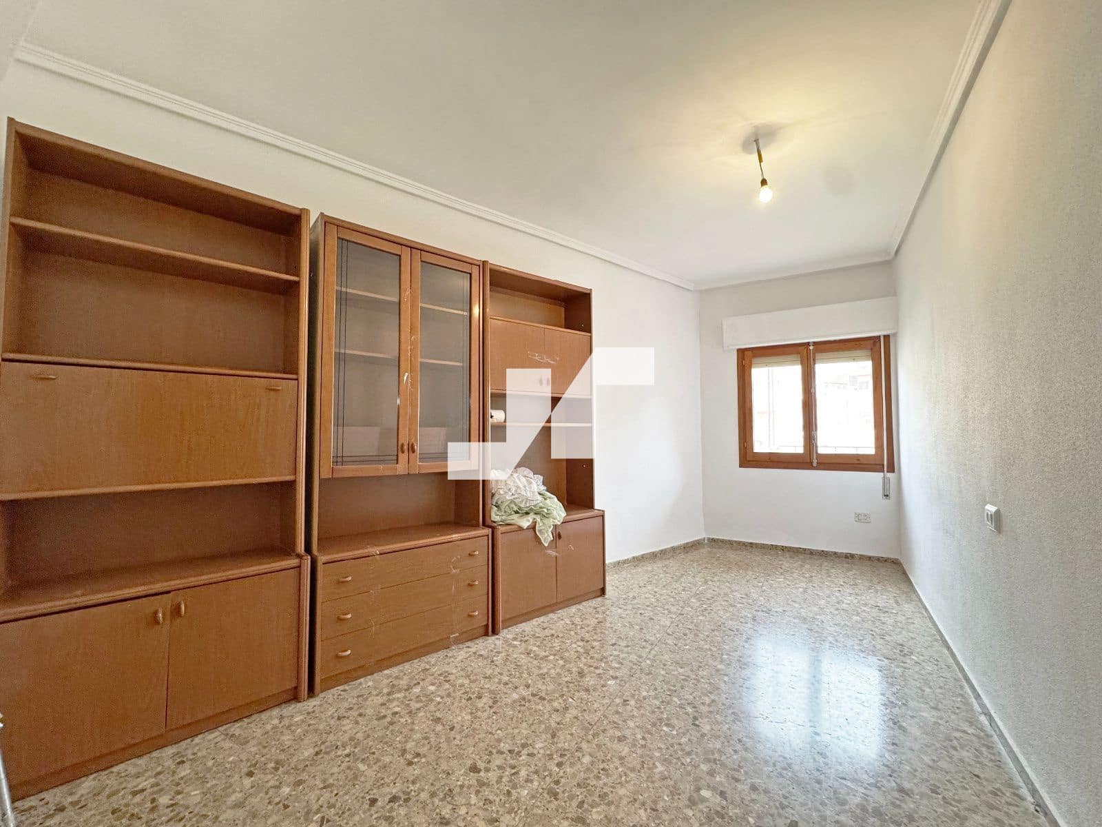 4 bedroom Flat for sale in L'Alcora - € 98,000 (Ref: 9815378)