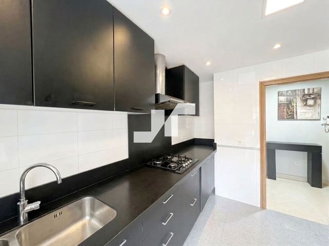 3 Zimmer Wohnung zu verkaufen in Burriana / Borriana mit Garage - 145.000 € (Ref: 9816940)