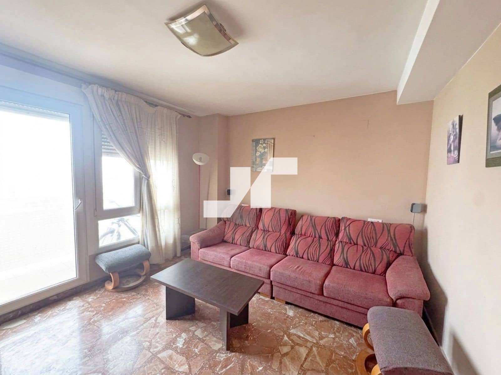 6 bedroom Flat for sale in Vila-real with garage - € 350,000 (Ref: 9828153)