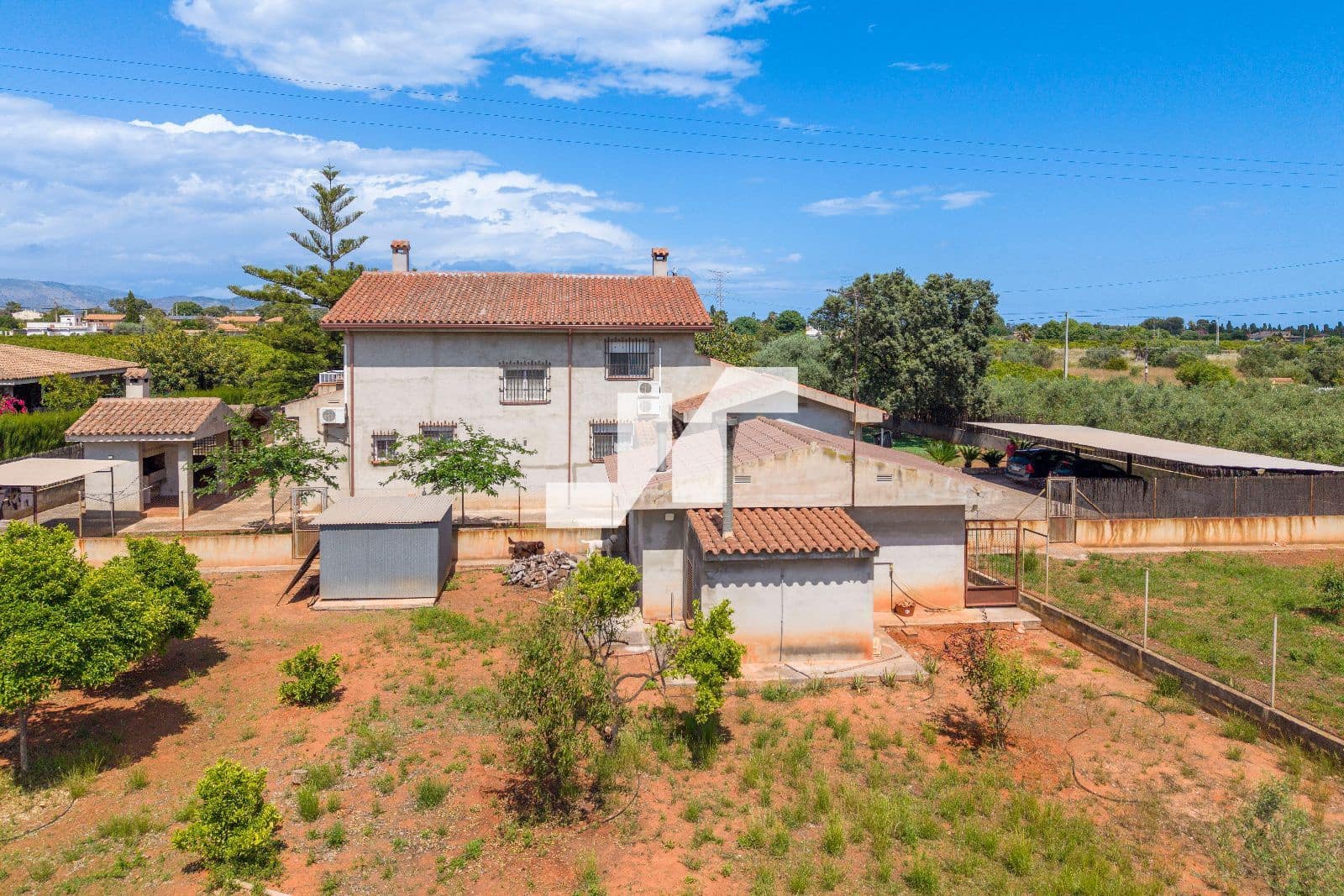 5 bedroom Villa for sale in Vila-real with pool garage - € 595,000 (Ref: 9836827)