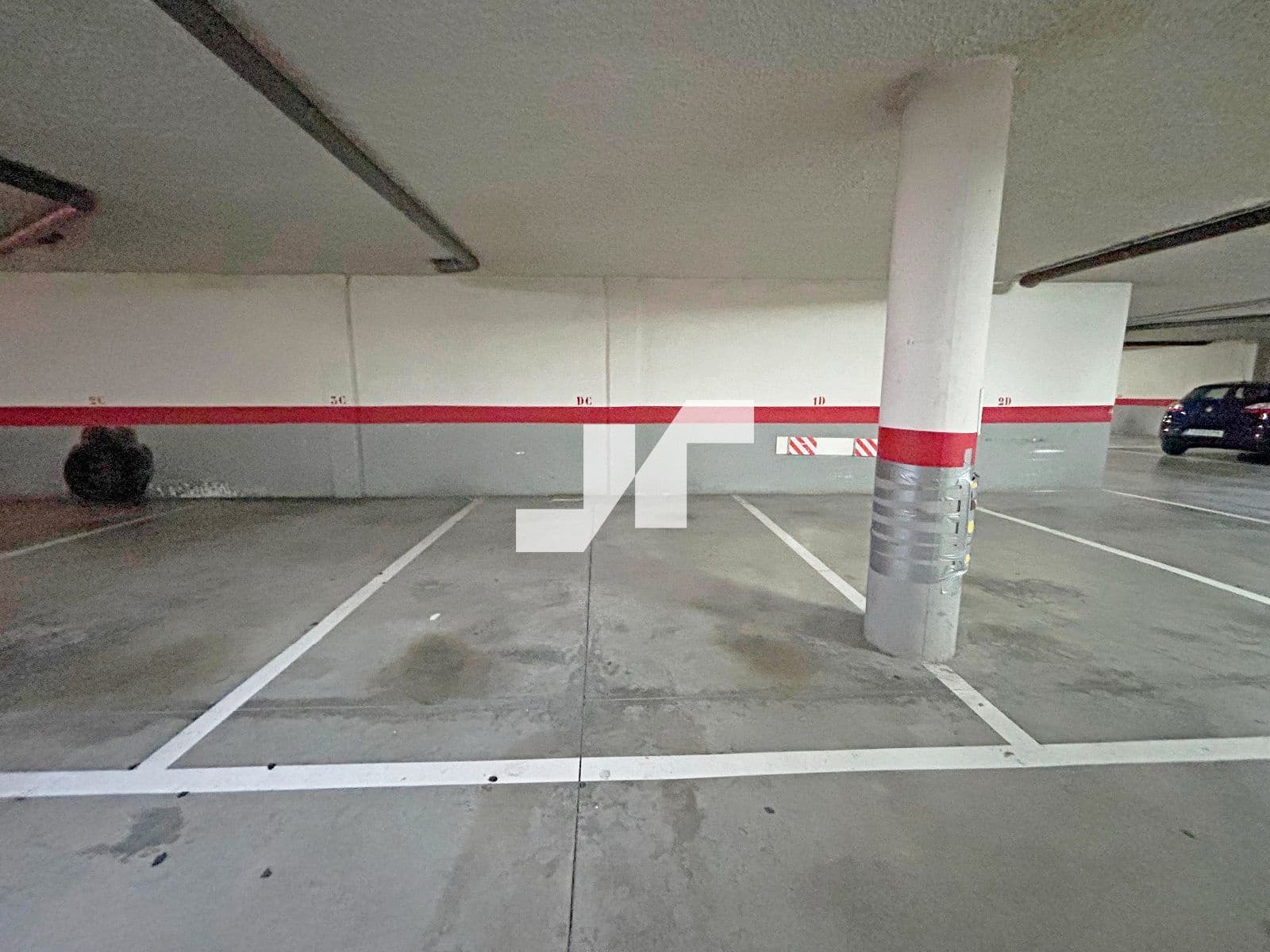 4 bedroom Penthouse for sale in Vila-real with garage - € 215,000 (Ref: 9841786)