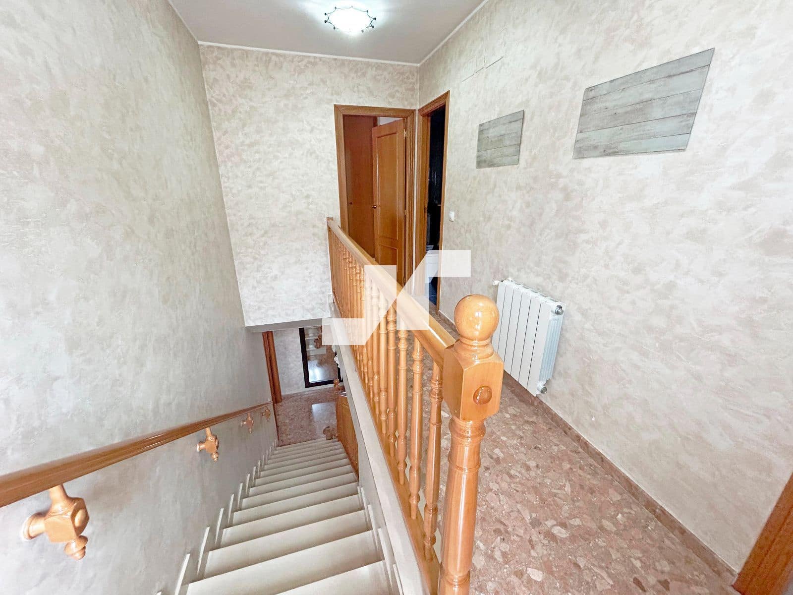 4 bedroom Penthouse for sale in Vila-real with garage - € 215,000 (Ref: 9841786)