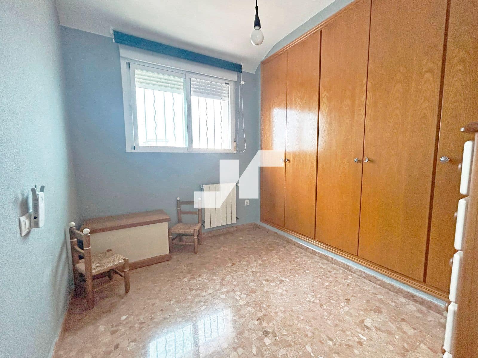 4 bedroom Penthouse for sale in Vila-real with garage - € 215,000 (Ref: 9841786)