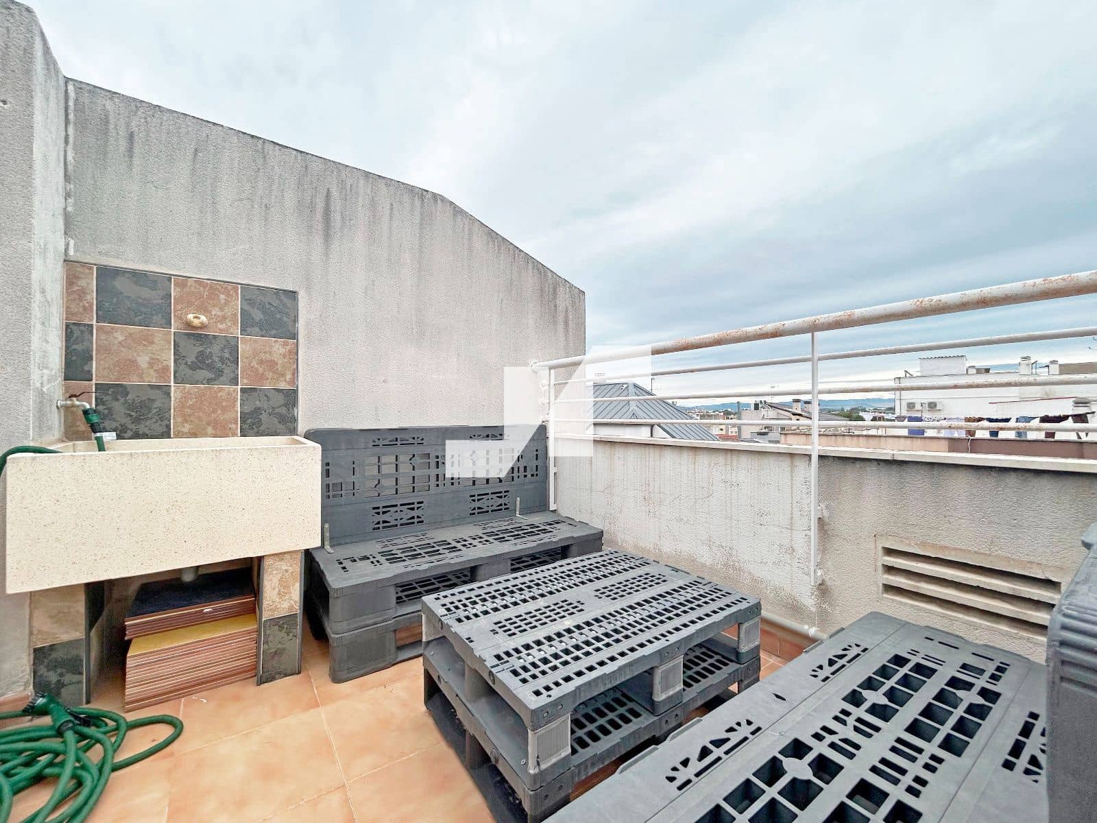 4 bedroom Penthouse for sale in Vila-real with garage - € 215,000 (Ref: 9841786)