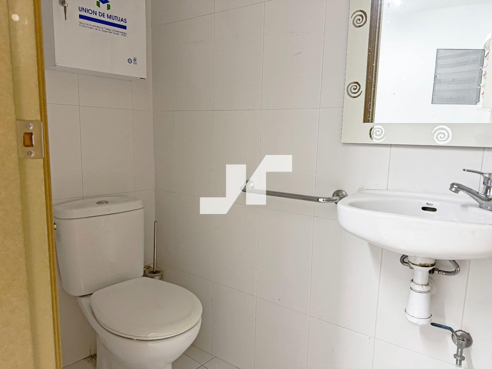 Gewerbe zu vermieten in Castello de la Plana - 500 € (Ref: 9858979)