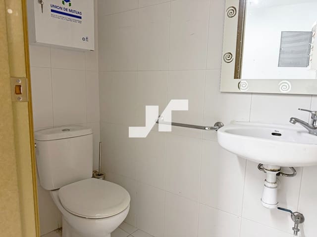 Gewerbe zu vermieten in Centro, Castelló de la Plana - 500 € (Ref: 9858979)