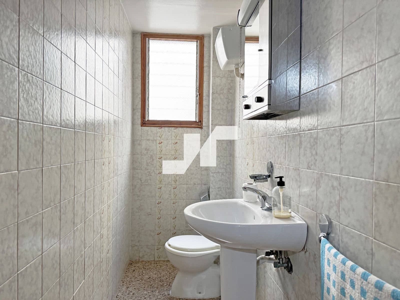 4 bedroom Flat for sale in Vila-real with garage - € 170,000 (Ref: 9863895)