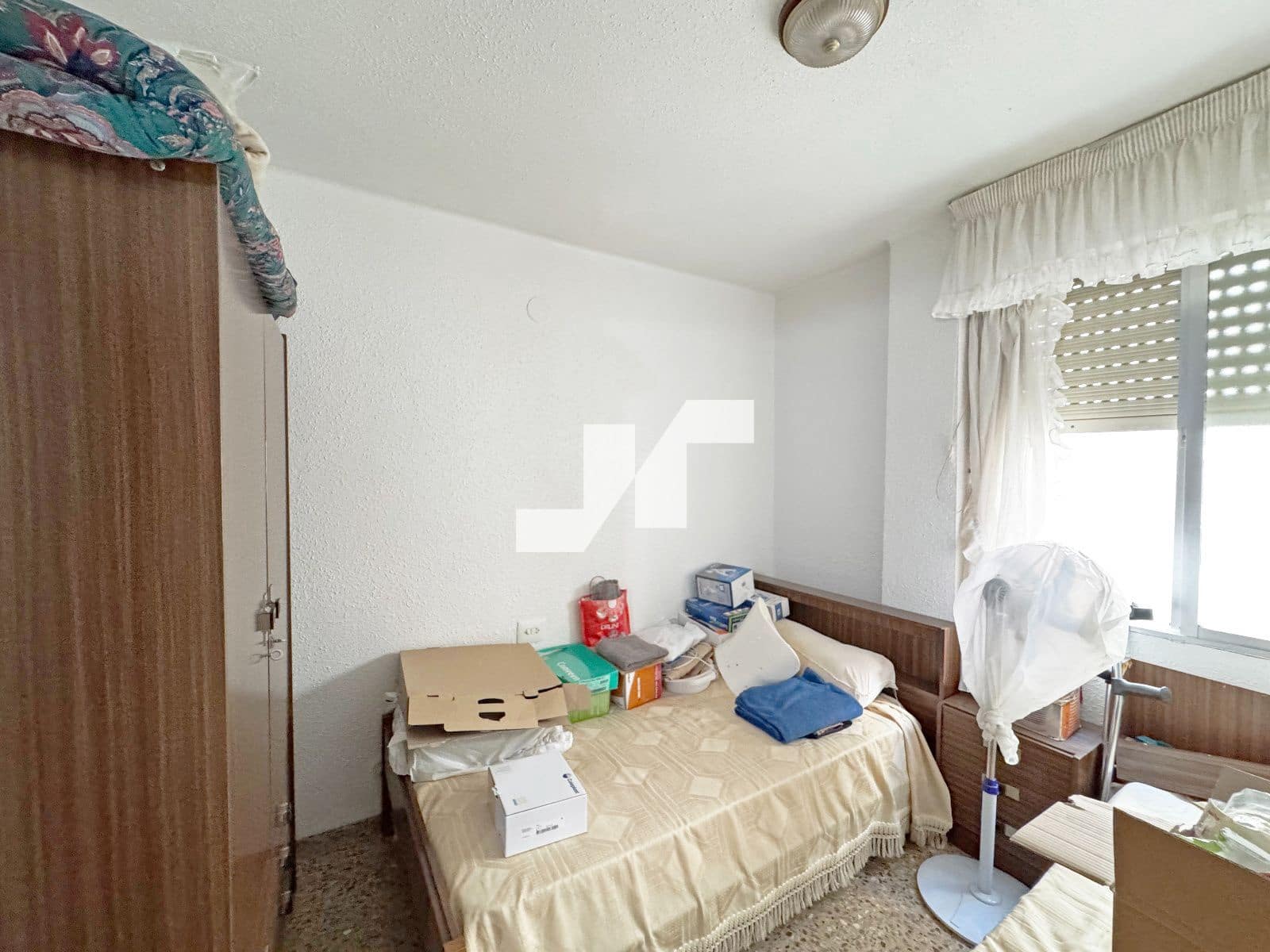 4 bedroom Flat for sale in Vila-real with garage - € 170,000 (Ref: 9863895)