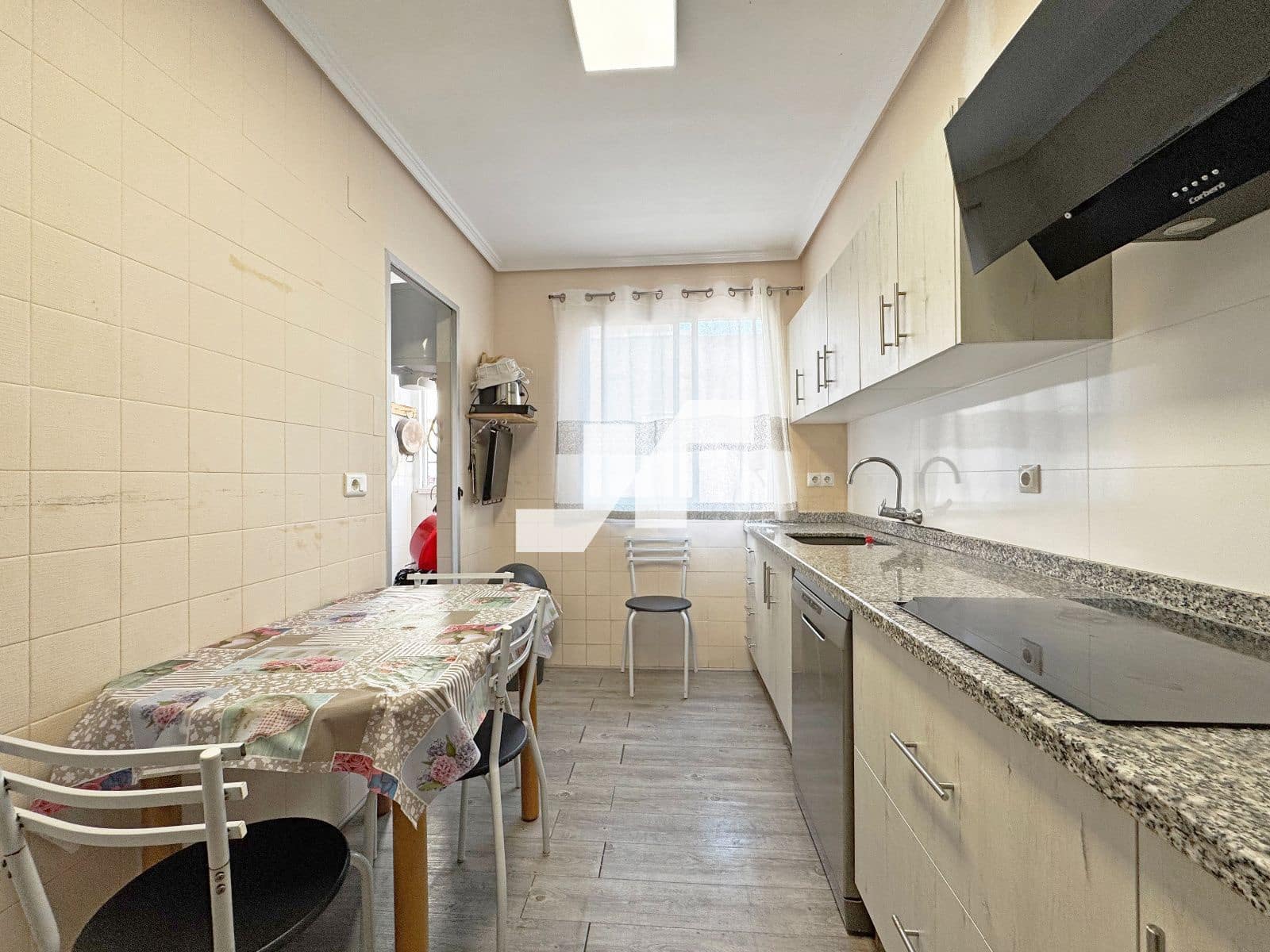 4 bedroom Flat for sale in Burriana / Borriana with garage - € 150,000 (Ref: 9868064)