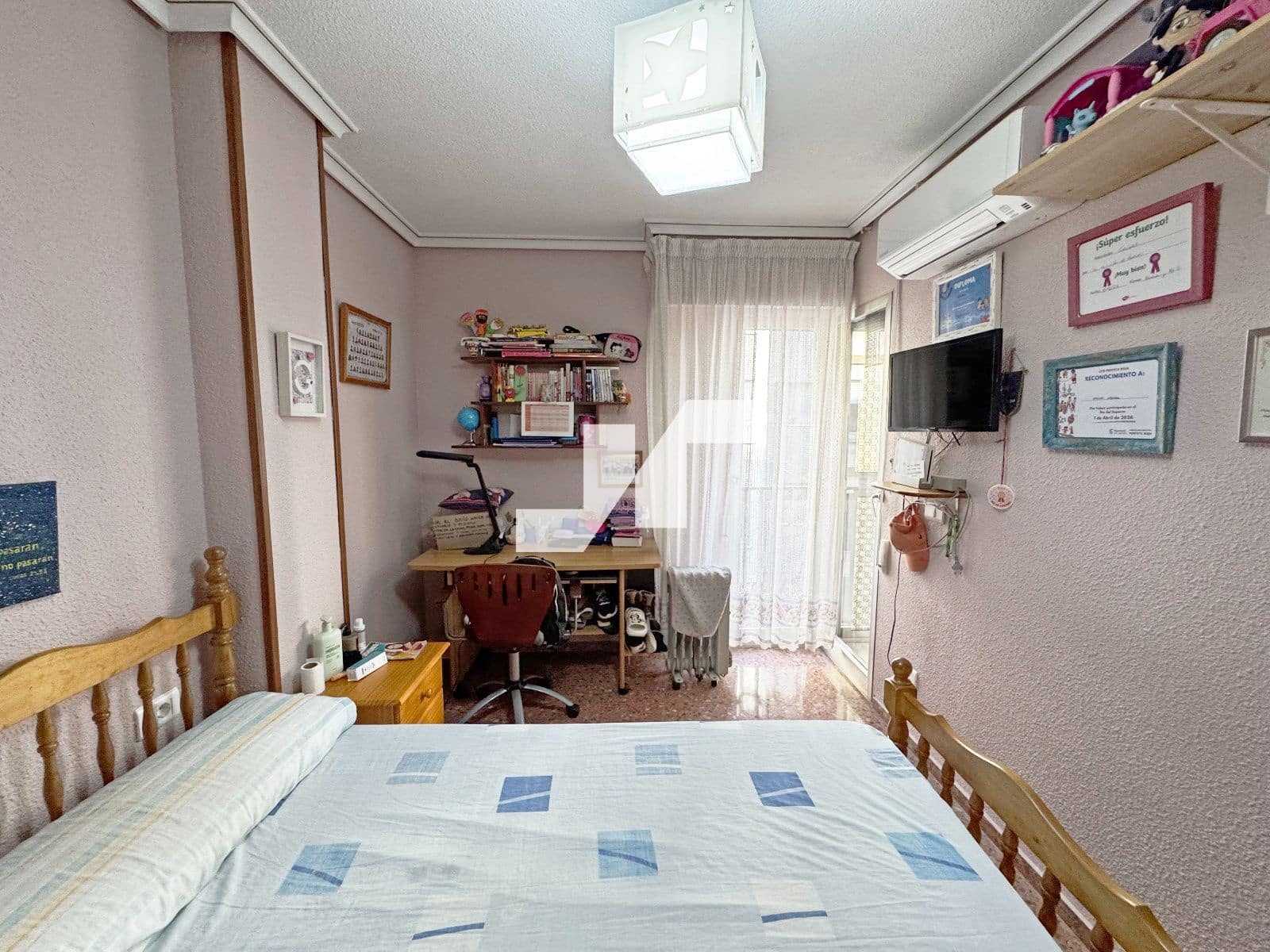 4 bedroom Flat for sale in Burriana / Borriana with garage - € 150,000 (Ref: 9868064)