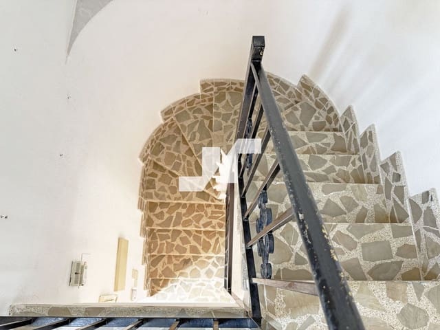4 Zimmer Haus zu verkaufen in Oropesa  mit Garage - 240.000 € (Ref: 9873706)