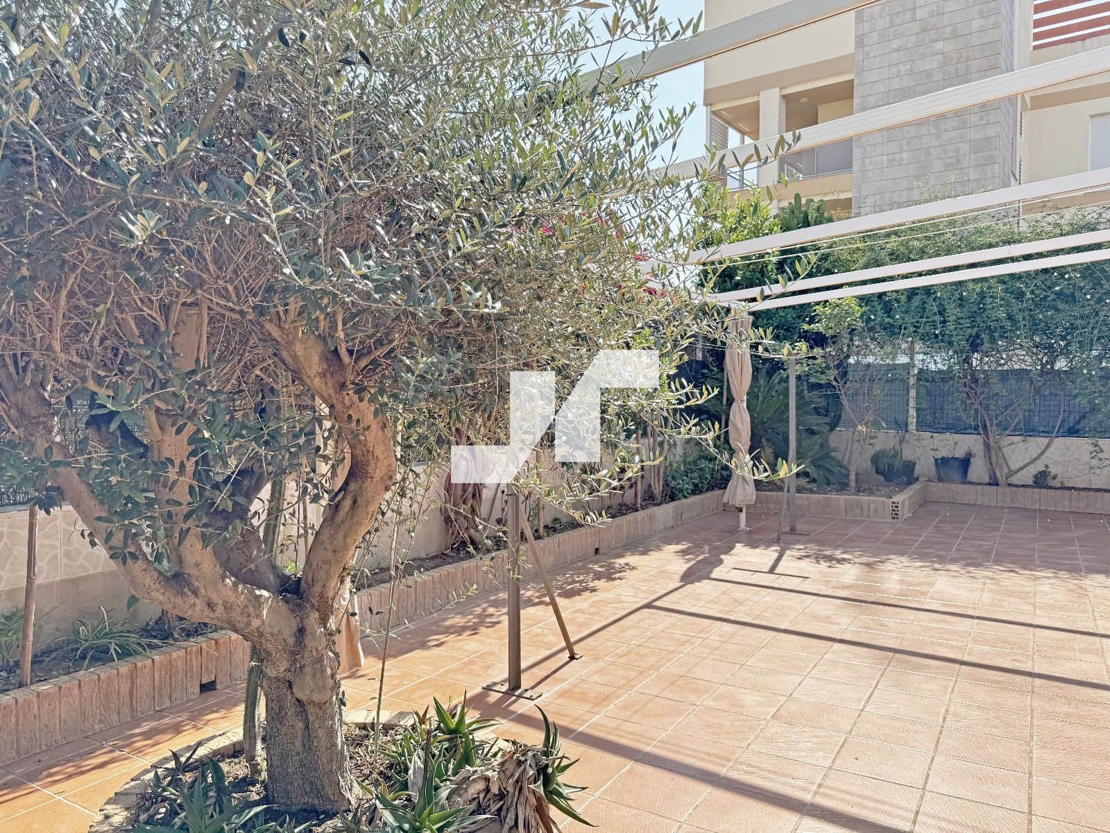 4 Zimmer Haus zu verkaufen in Oropesa  mit Garage - 240.000 € (Ref: 9873706)