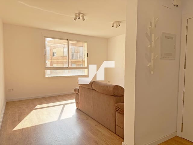 2 bedroom Flat for sale in Centro, Castelló de la Plana - € 148,000 (Ref: 9877744)