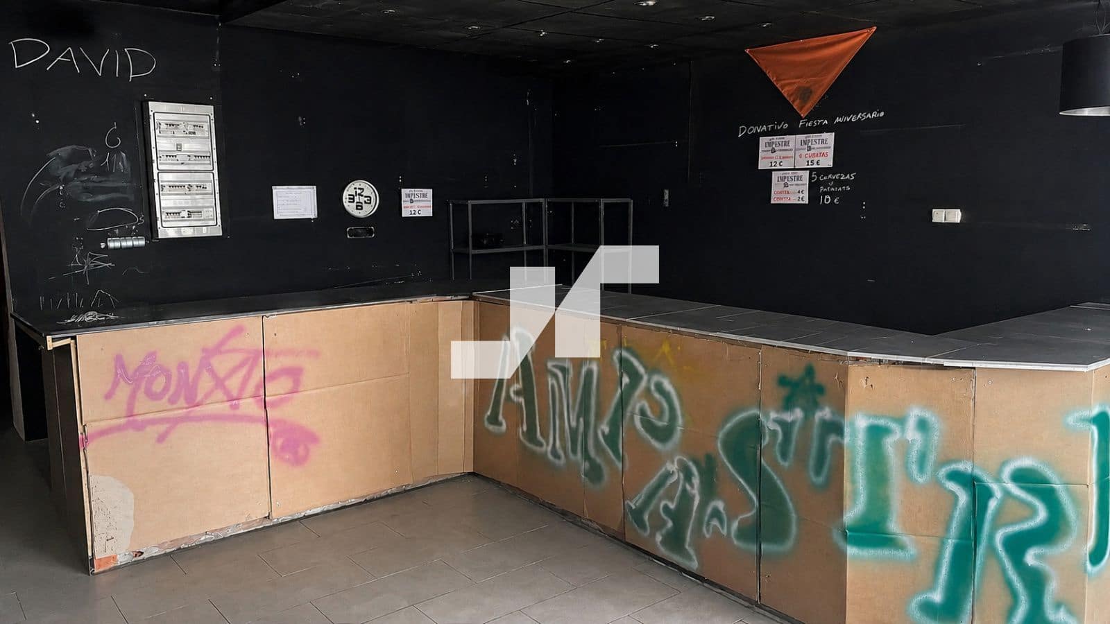 Gewerbe zu verkaufen in Onda - 130.000 € (Ref: 9889484)