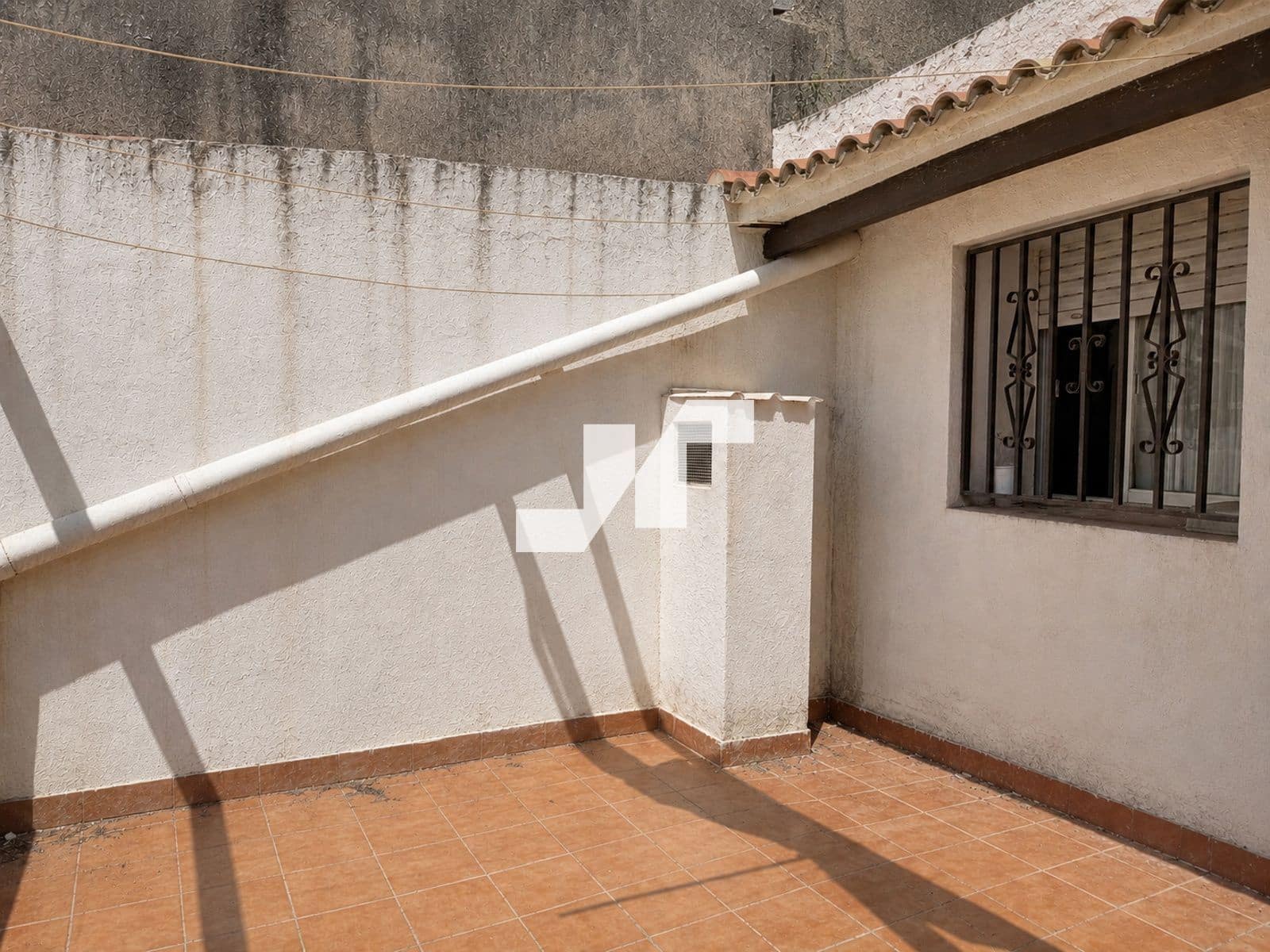 5 slaapkamer Villa te koop in Oropesa  - € 175.000 (Ref: 9891011)