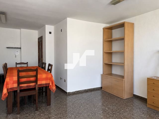 4 bedroom Flat for sale in Vila-real - € 140,000 (Ref: 9893595)