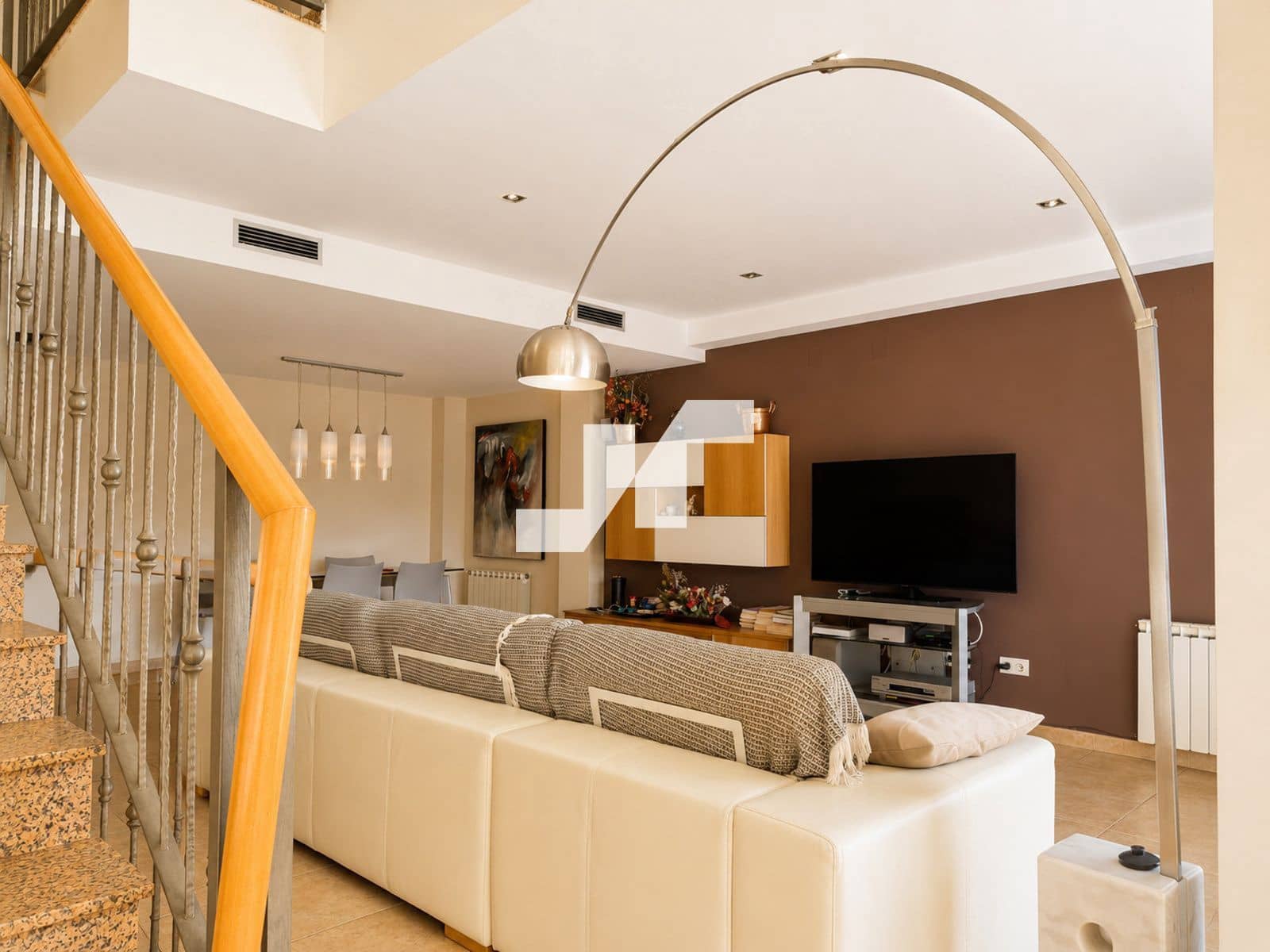 4 bedroom Townhouse for sale in Almassora / Almazora with garage - € 375,000 (Ref: 9902387)
