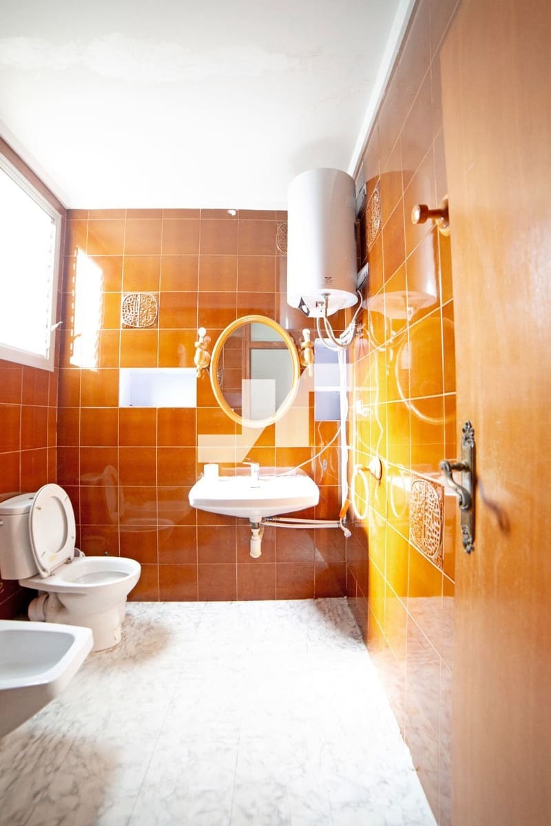 3 bedroom Flat for sale in Castello de la Plana - € 95,000 (Ref: 9925025)