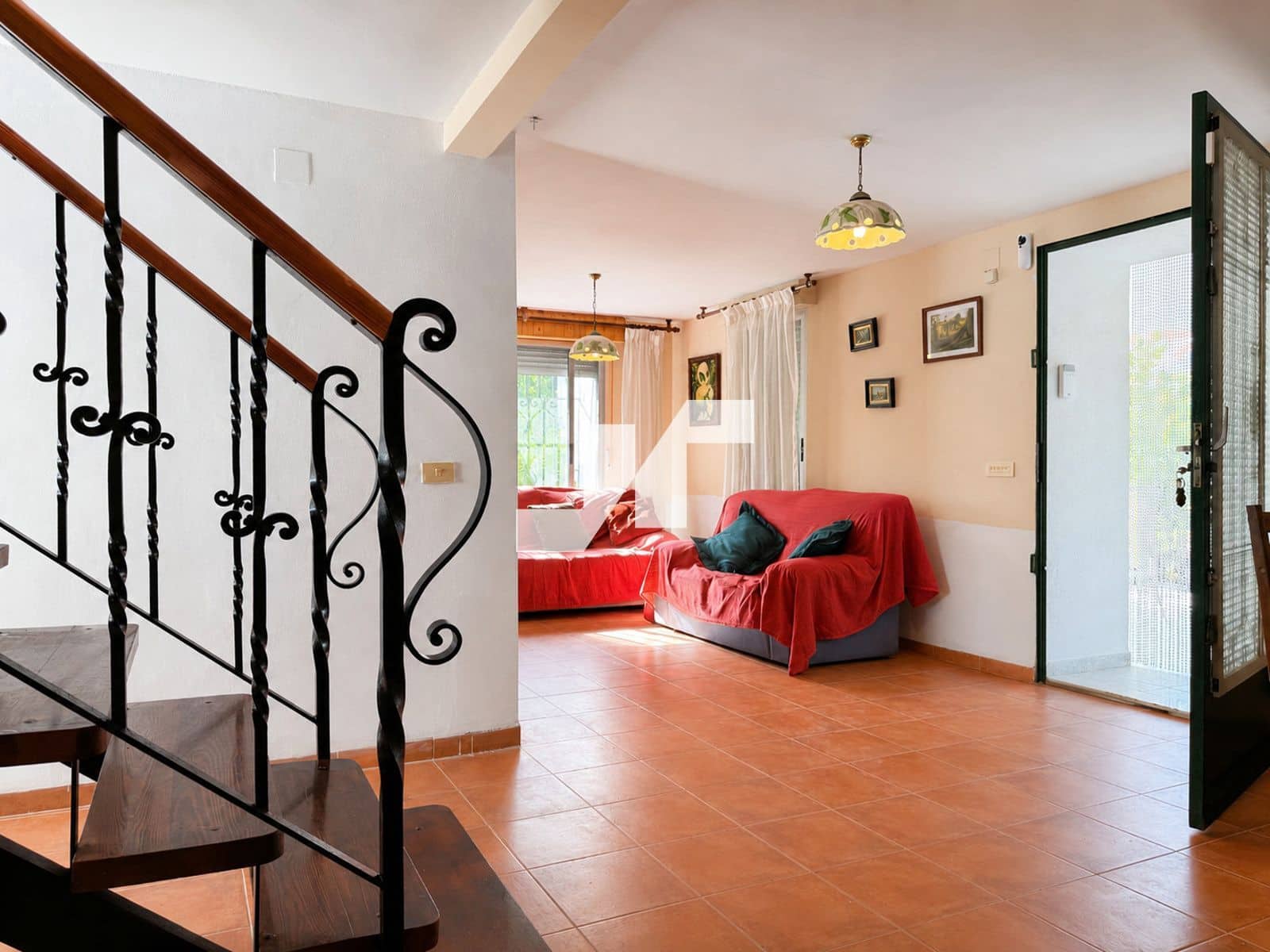 4 bedroom Villa for sale in Almassora / Almazora with garage - € 480,000 (Ref: 9930051)
