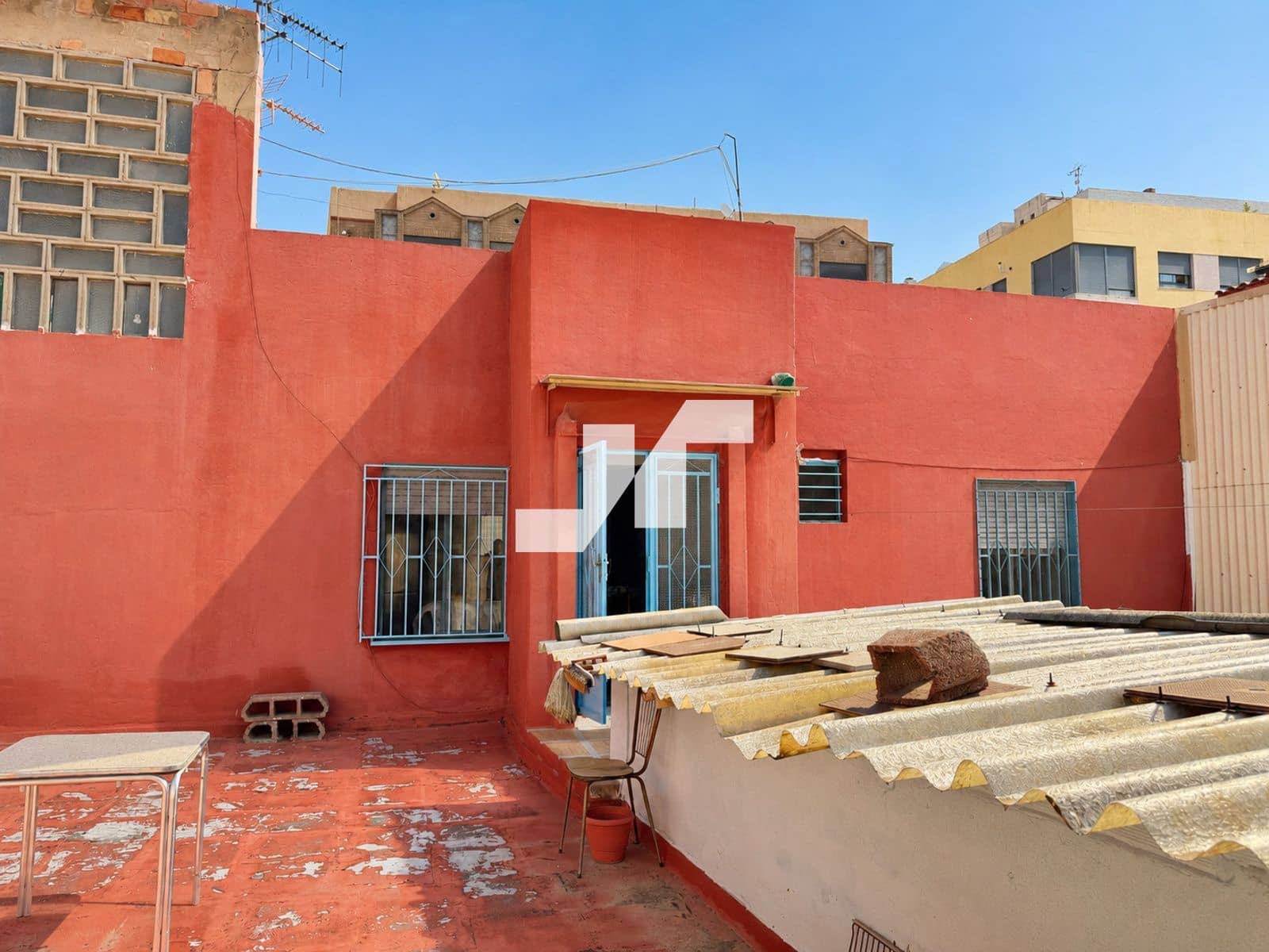 4 slaapkamer Villa te koop in Almassora / Almazora met garage - € 400.000 (Ref: 9948943)