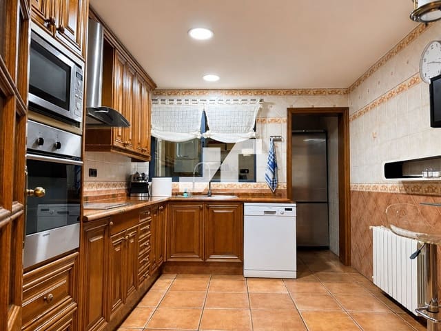 4 soveværelse Lejlighed til salg i Burriana / Borriana - € 299.000 (Ref: 9984172)