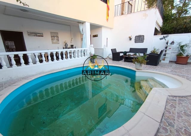 5 makuuhuone Omakotitalo vuokrattavana paikassa Benicàssim mukana uima-altaan - 1 200 € (Ref: 9176224)
