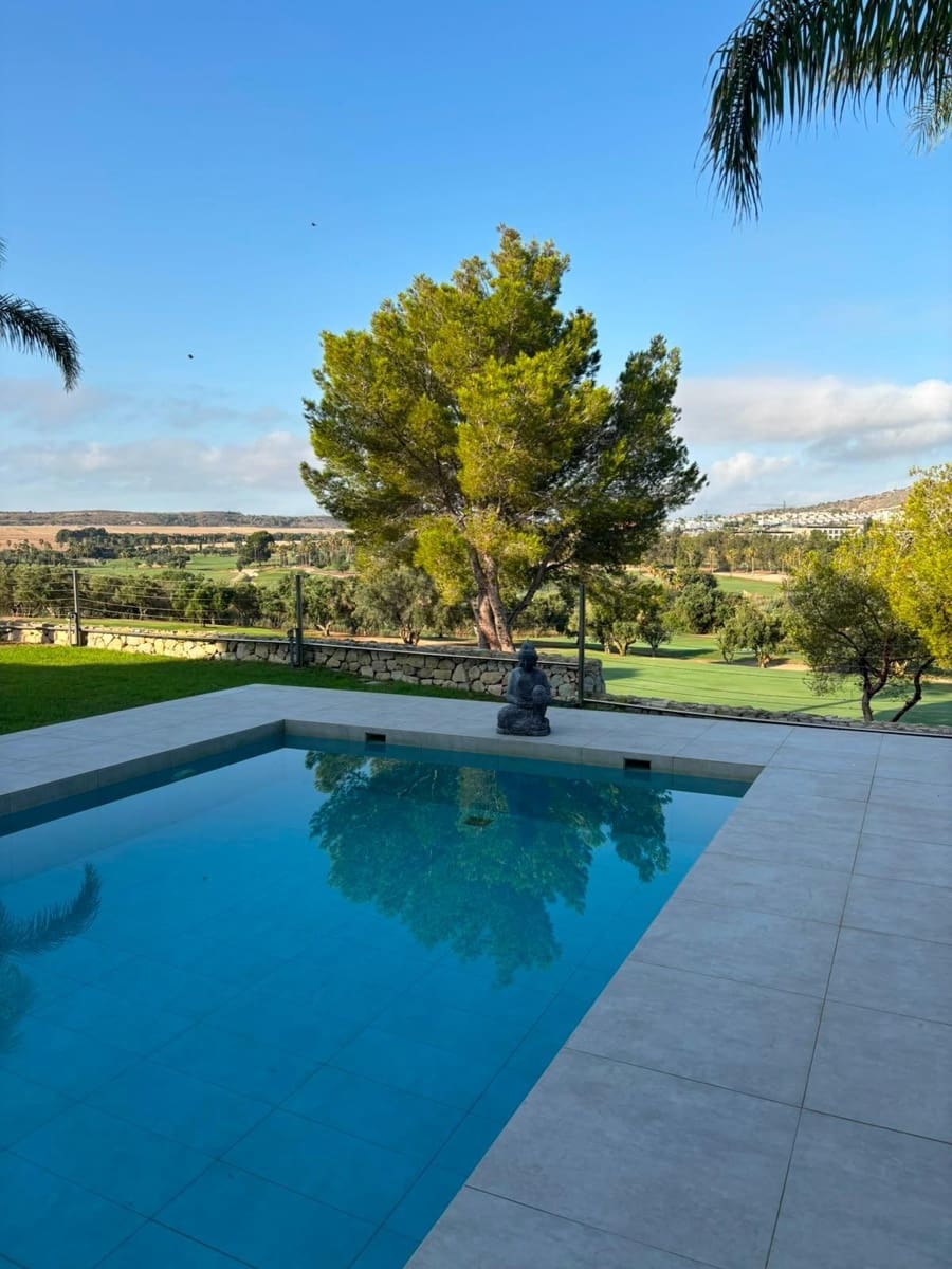 3 bedroom Villa for sale in Algorfa with pool garage - € 1,150,000 (Ref: 10064864)