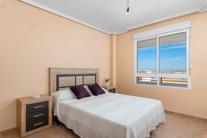 5 sypialnia Apartament na sprzedaż w Torrevieja z garażem - 260 000 € (Ref: 9587126)