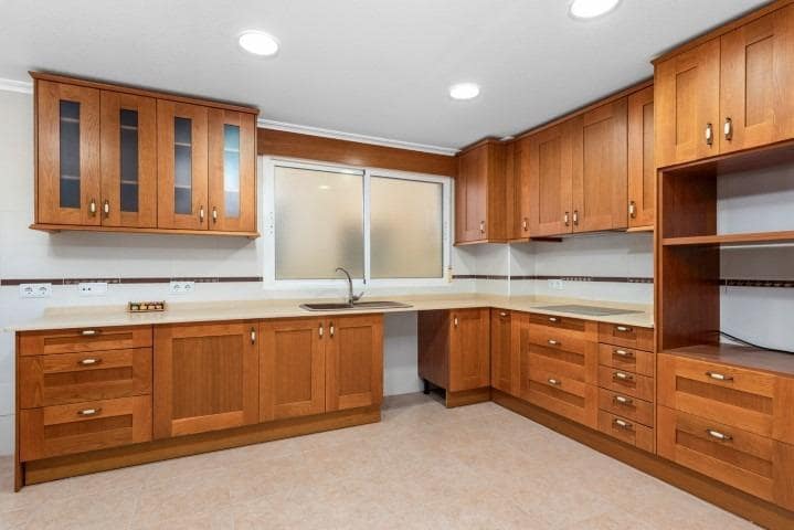 5 sypialnia Apartament na sprzedaż w Torrevieja z garażem - 260 000 € (Ref: 9587126)