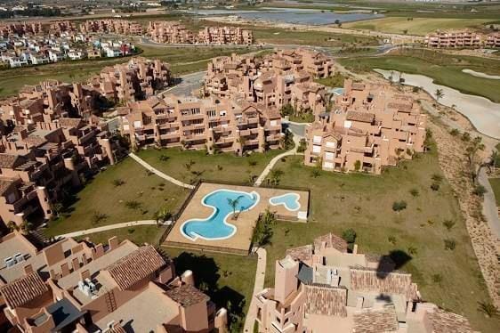 Apartamento de 2 habitaciones en Torre-Pacheco en venta con piscina - 190.000 € (Ref: 9587127)