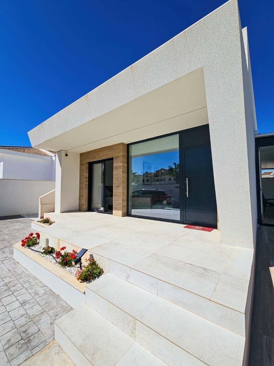 3 chambre Villa/Maison à vendre à Dona Pepa avec piscine - 460 000 € (Ref: 9587194)