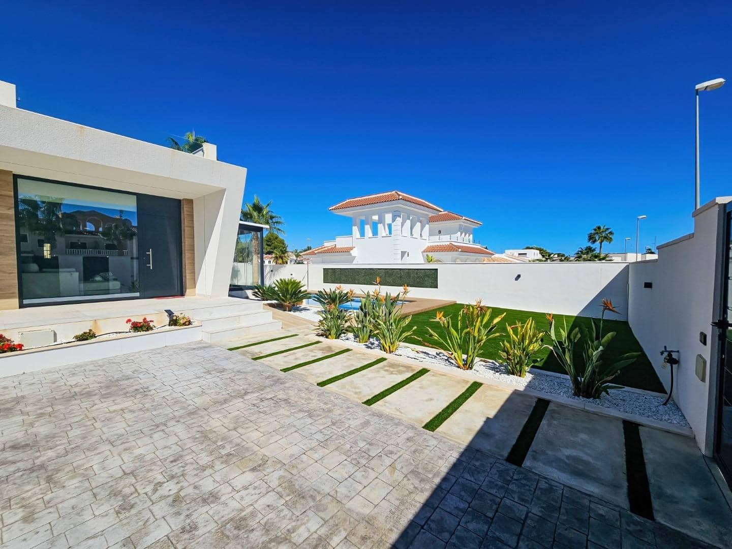 3 chambre Villa/Maison à vendre à Dona Pepa avec piscine - 460 000 € (Ref: 9587194)