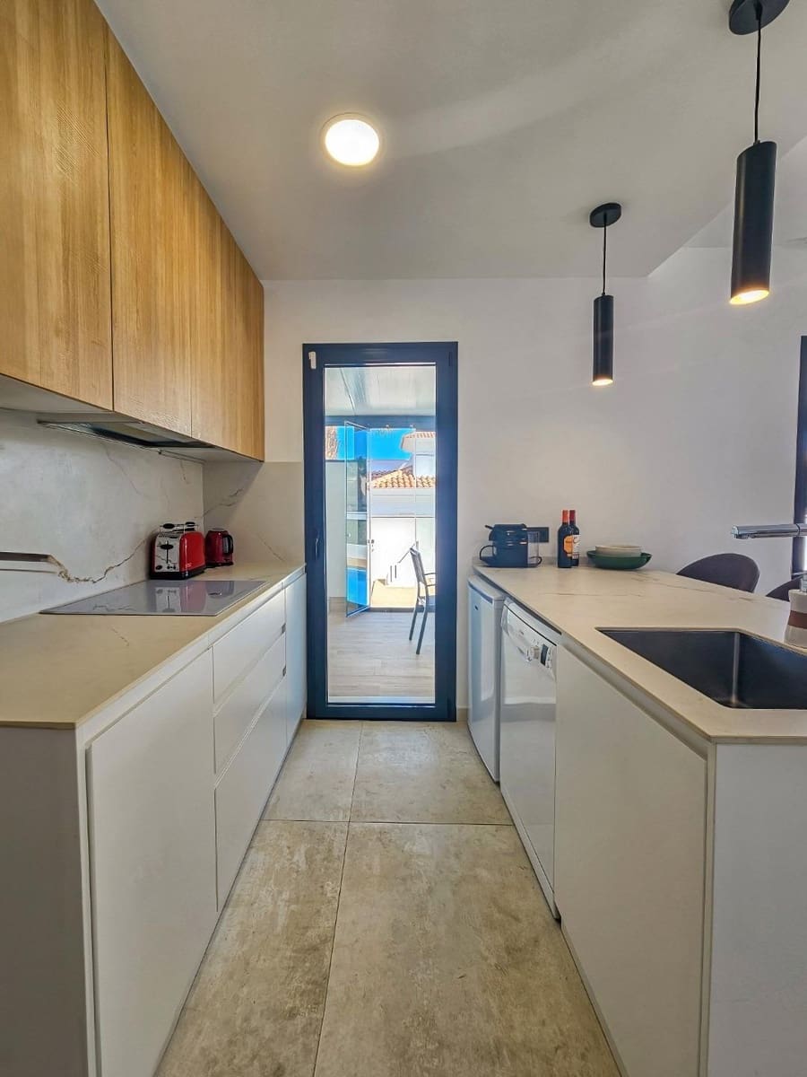 3 chambre Villa/Maison à vendre à Dona Pepa avec piscine - 460 000 € (Ref: 9587194)