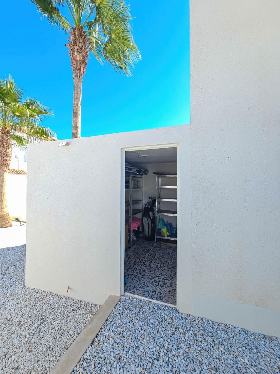 3 chambre Villa/Maison à vendre à Dona Pepa avec piscine - 460 000 € (Ref: 9587194)