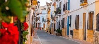 4 chambre Villa/Maison Mitoyenne à vendre à La Nucia avec piscine - 457 000 € (Ref: 9587197)