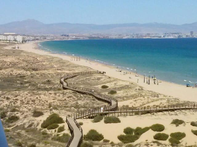 2 camera da letto Appartamento sulla Spiaggia in vendita in Elche / Elx con piscina garage - 380.000 € (Rif: 9587432)