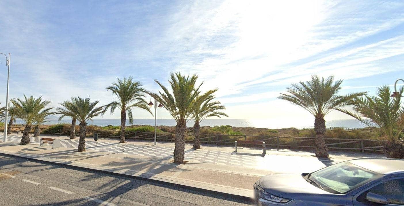 2 camera da letto Appartamento sulla Spiaggia in vendita in Elche / Elx con piscina garage - 380.000 € (Rif: 9587432)