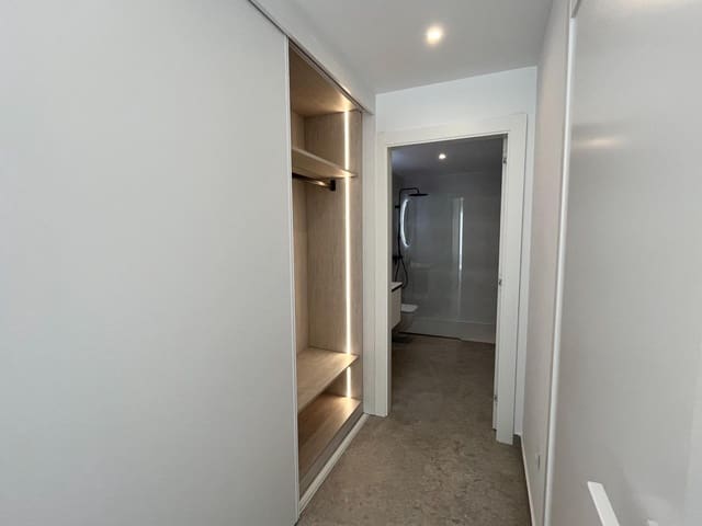 3 chambre Appartement à vendre à Torrevieja avec piscine - 350 000 € (Ref: 9587457)