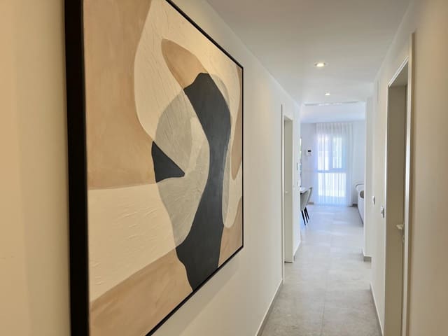 3 chambre Appartement à vendre à Torrevieja avec piscine - 350 000 € (Ref: 9587457)
