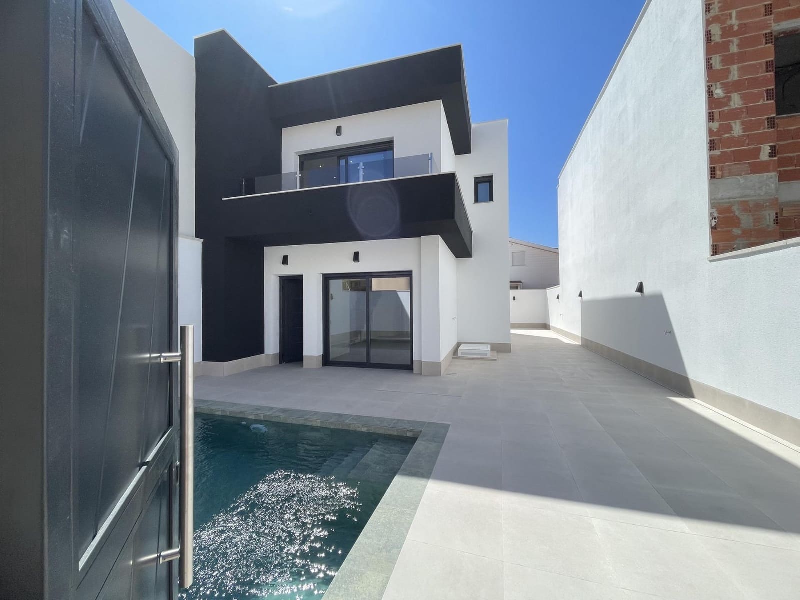 3 Zimmer Villa zu verkaufen in Heredades mit Pool - 359.900 € (Ref: 9587630)