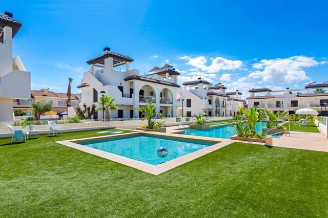 3 quarto Bungalow para venda em Doña Pepa, Rojales com piscina - 414 000 € (Ref: 9587644)